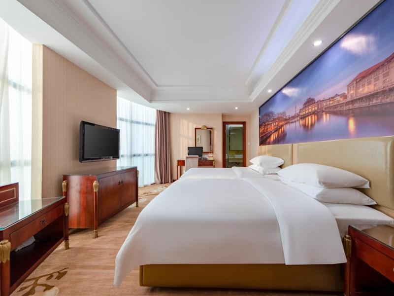 Vienna Hotel Shenzhen Songgang Shajiang Road Luaran gambar